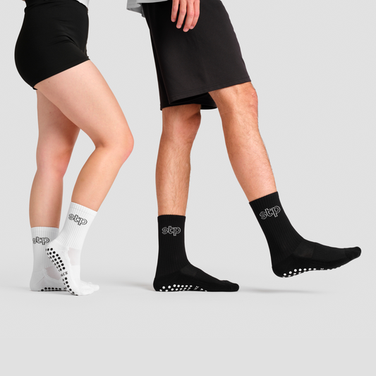 2-Pack Athletic Grip Socks