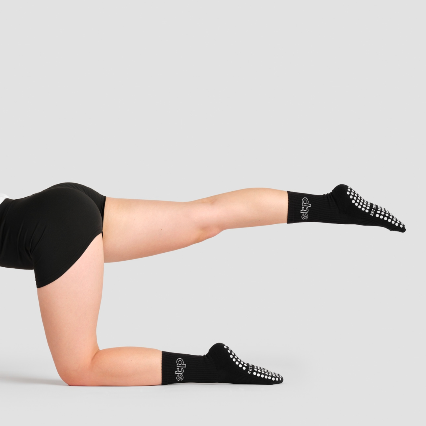 2-Pack Athletic Grip Socks